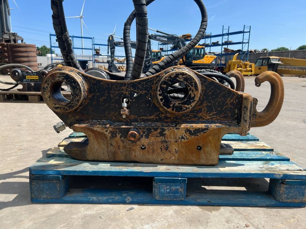 OilQuick OQ80 330D - 336D - 336E - 336F DB-stick