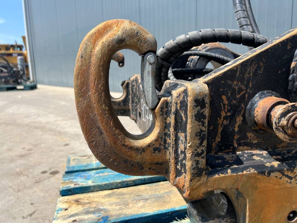 OilQuick OQ80 330D - 336D - 336E - 336F DB-stick