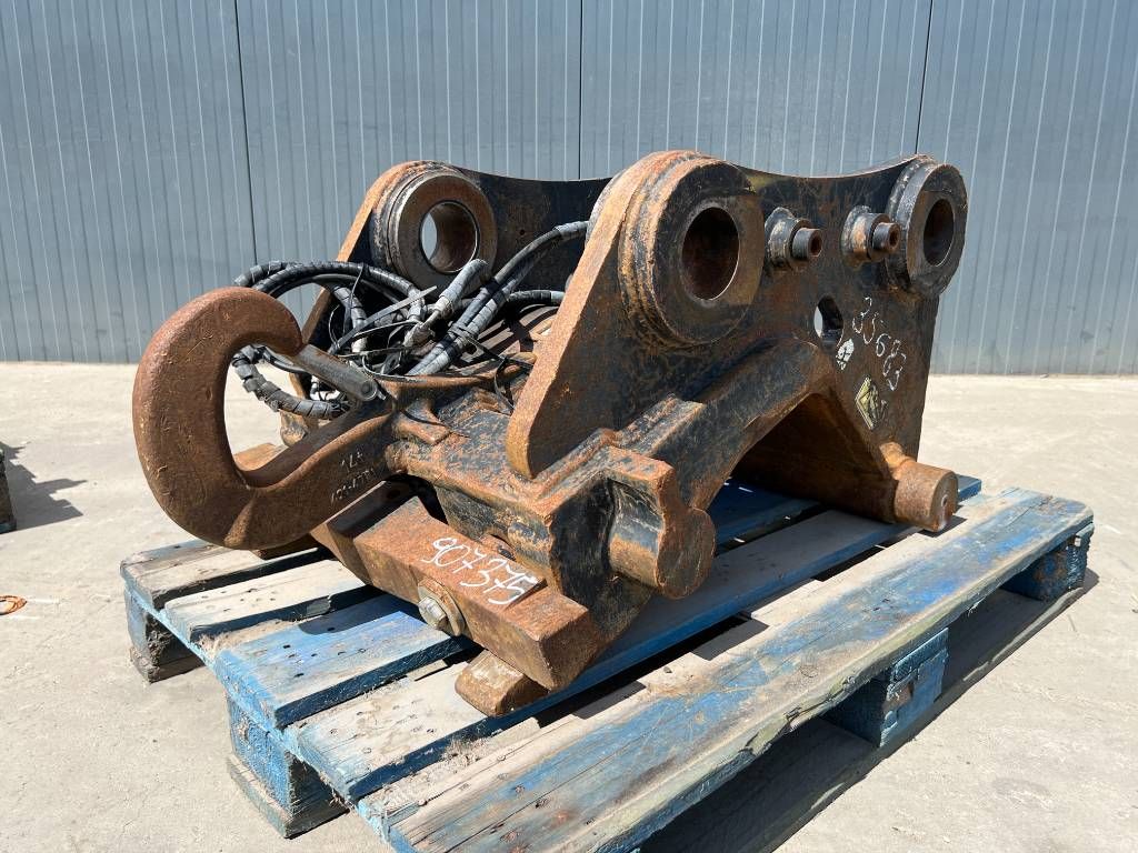 Verachtert CW45S - 330F