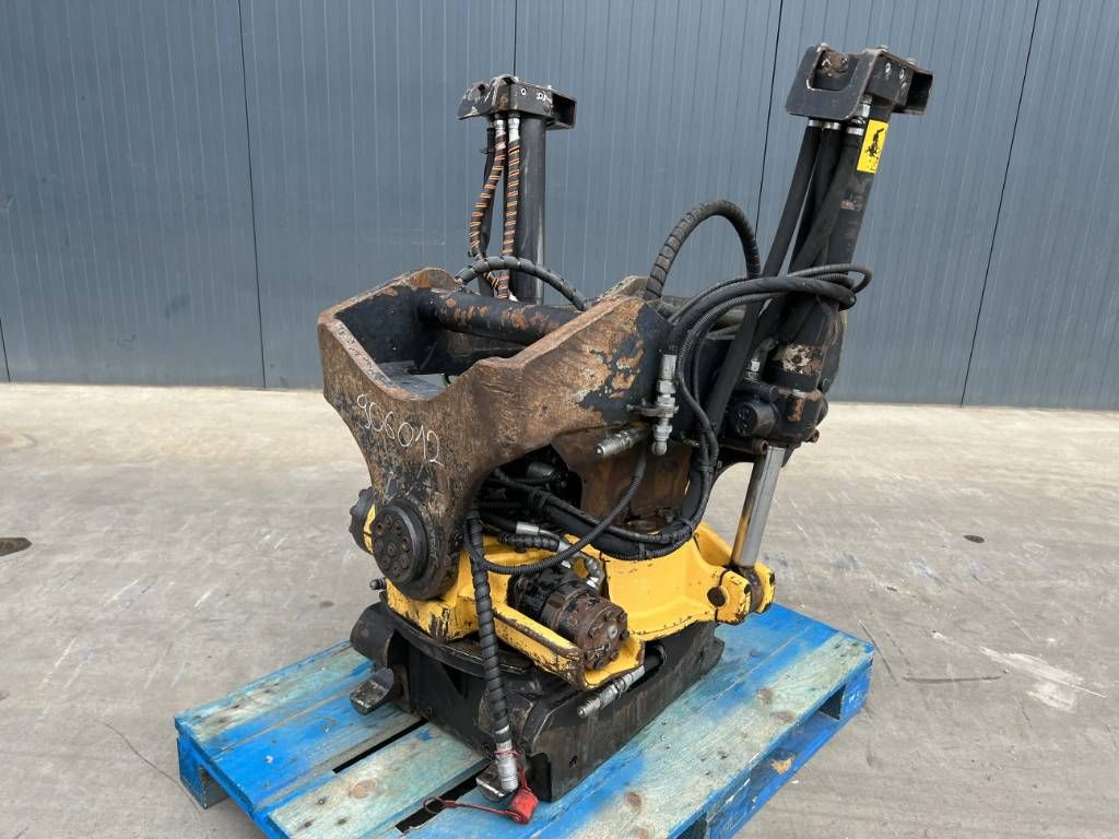 Engcon EC226-S70-70-SS10