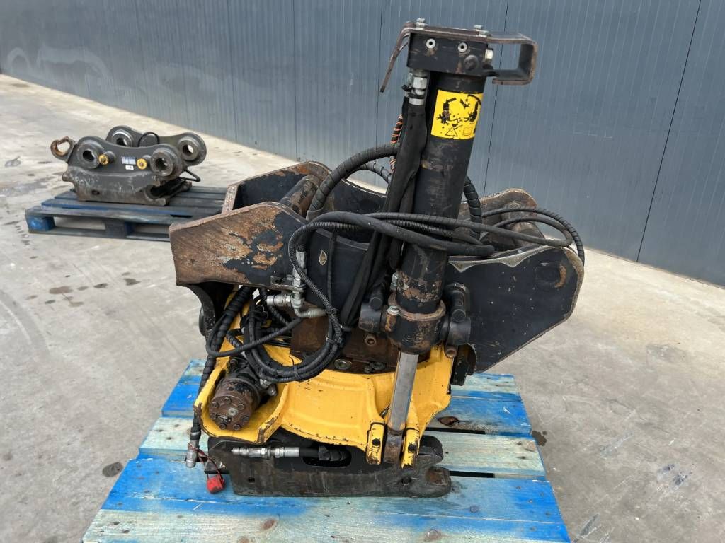 Engcon EC226-S70-70-SS10
