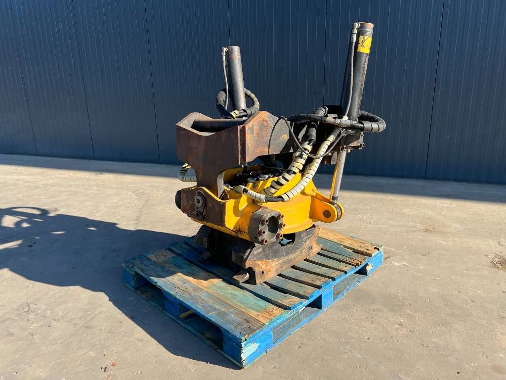 Engcon EC30 - S70