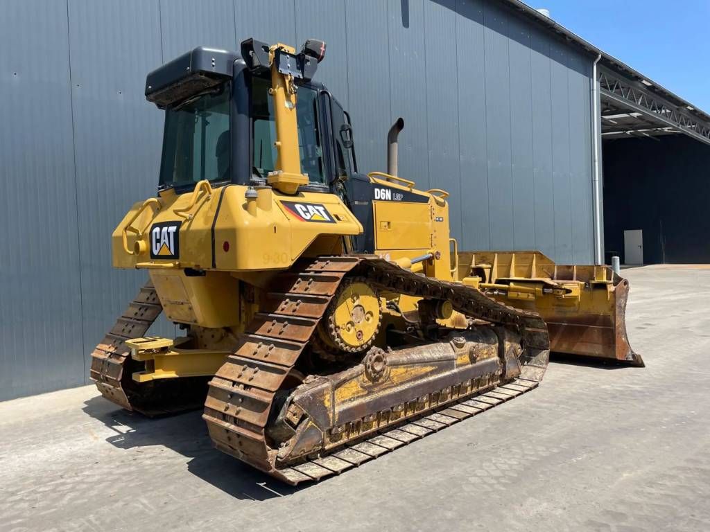 CAT D 6 N LGP