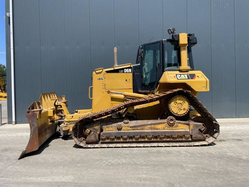 CAT D 6 N LGP