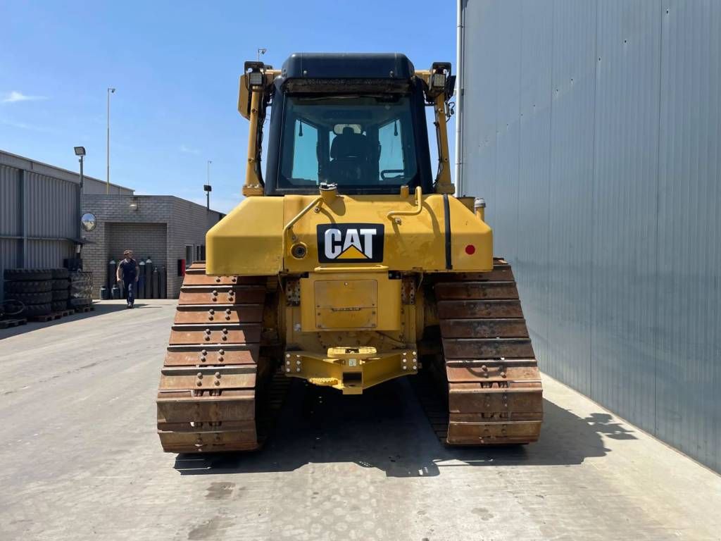 CAT D 6 N LGP