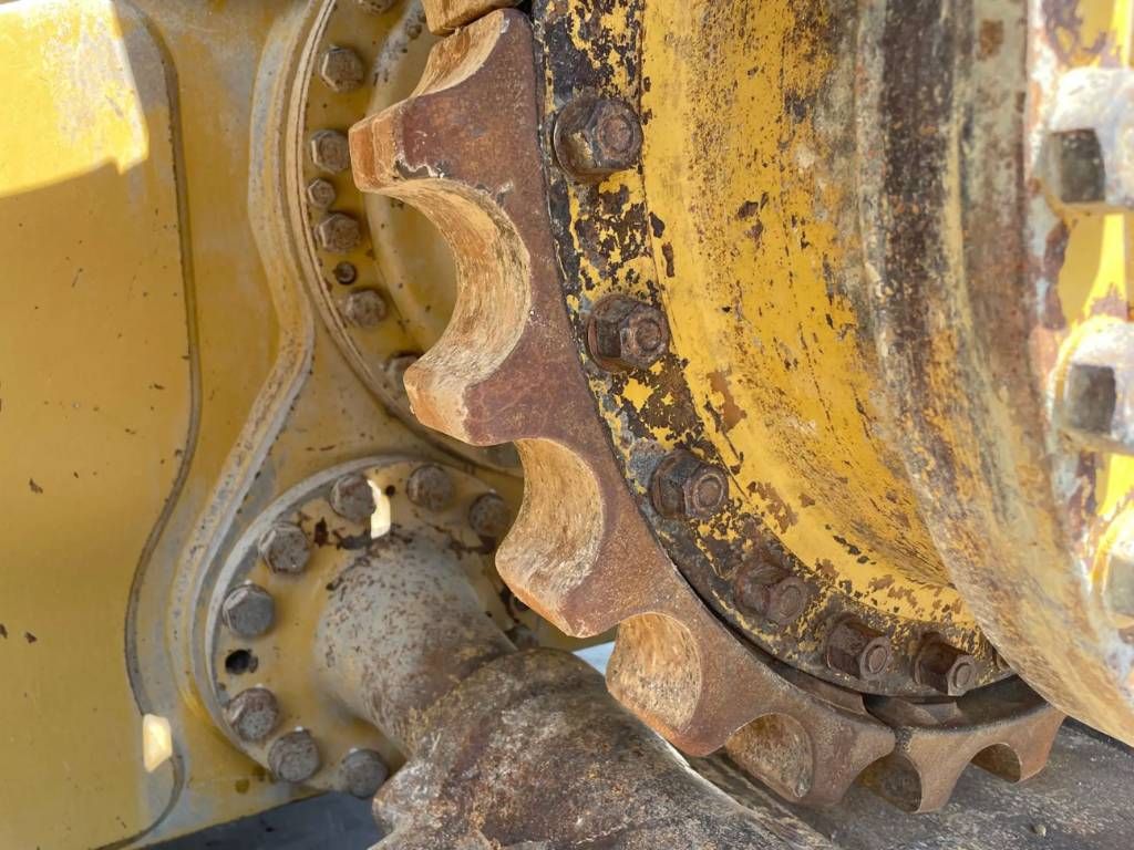 CAT D 6 N LGP