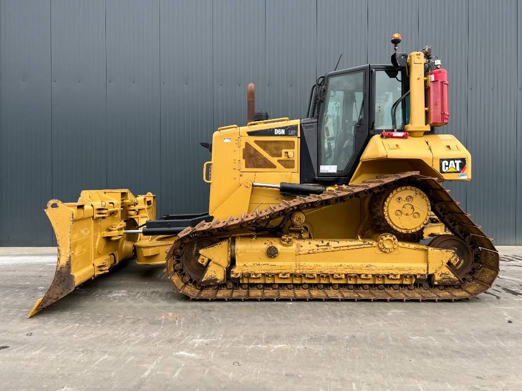 CAT D6N LGP