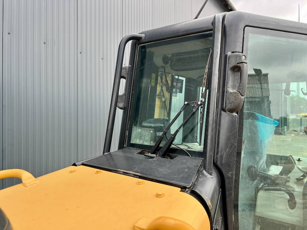 CAT D6N LGP