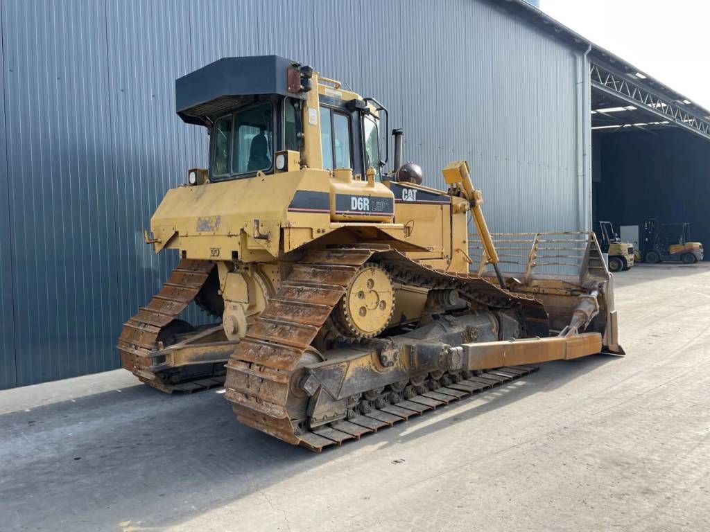 CAT D6R LGP
