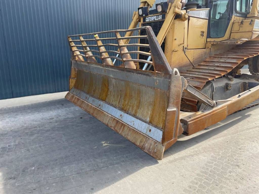 CAT D6R LGP