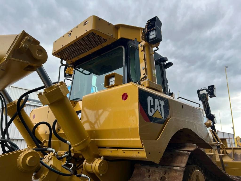 CAT D8T - CE - New Ripper