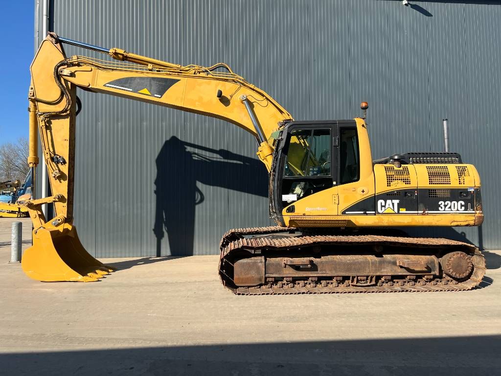 CAT 320C L