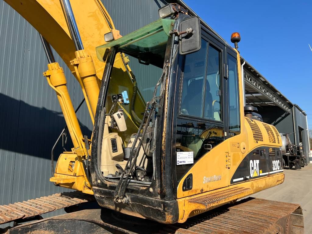 CAT 320C L