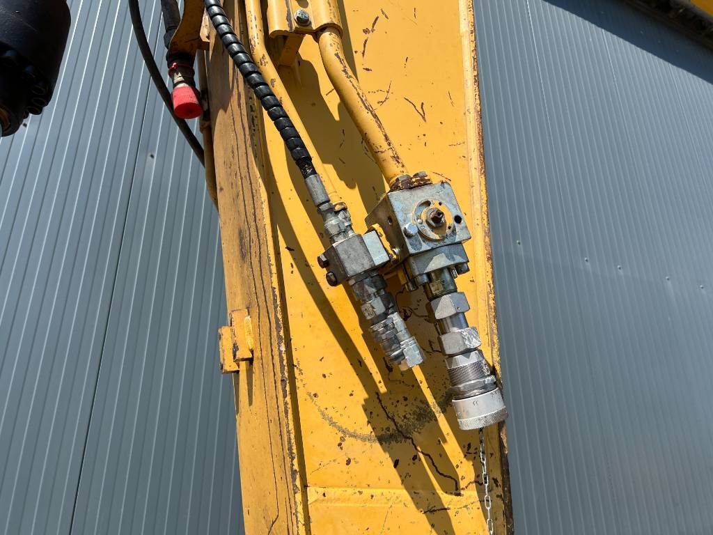 CAT 320D L