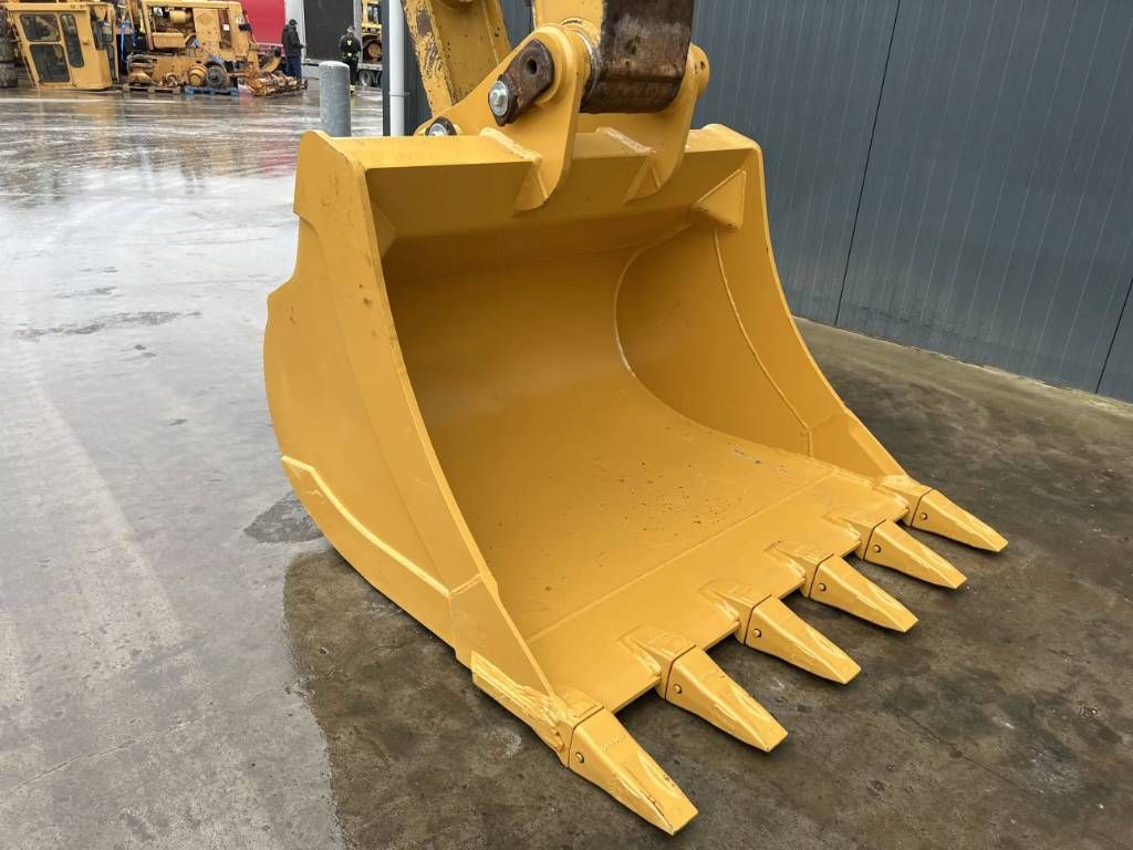 CAT 321D LCR