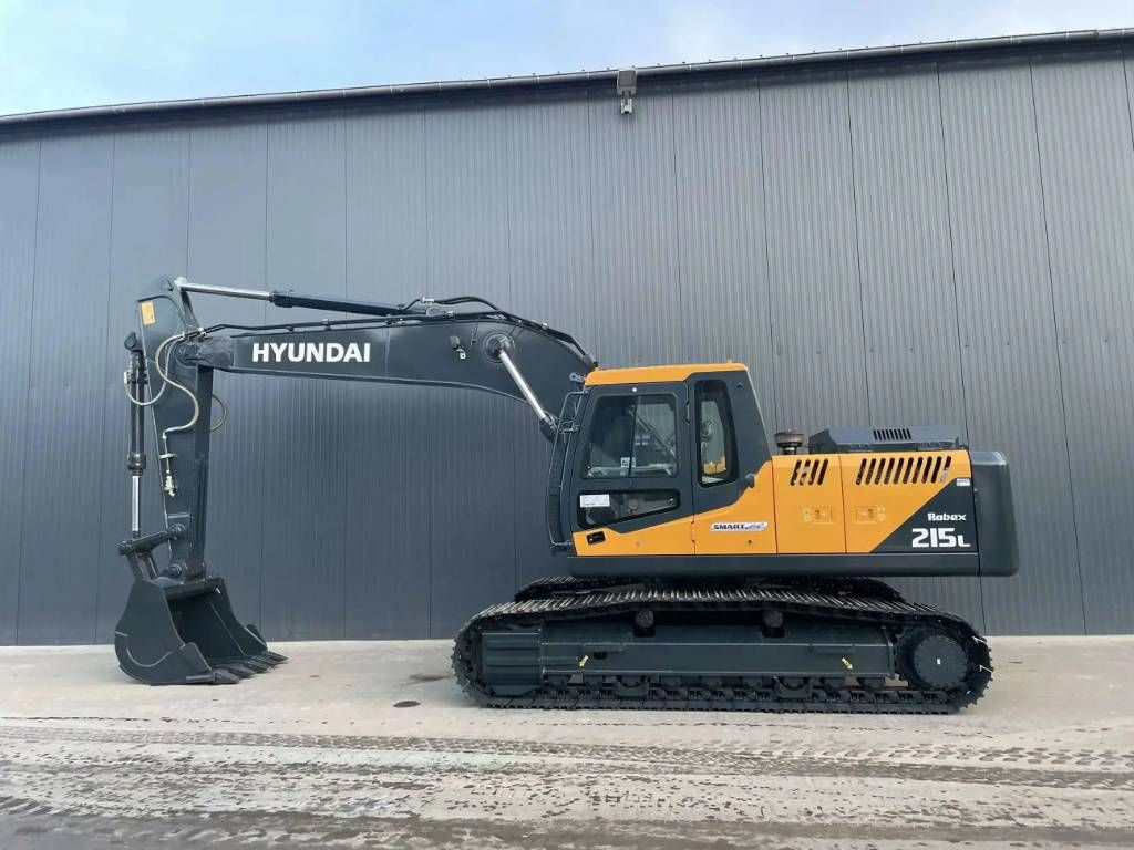 Hyundai R215L