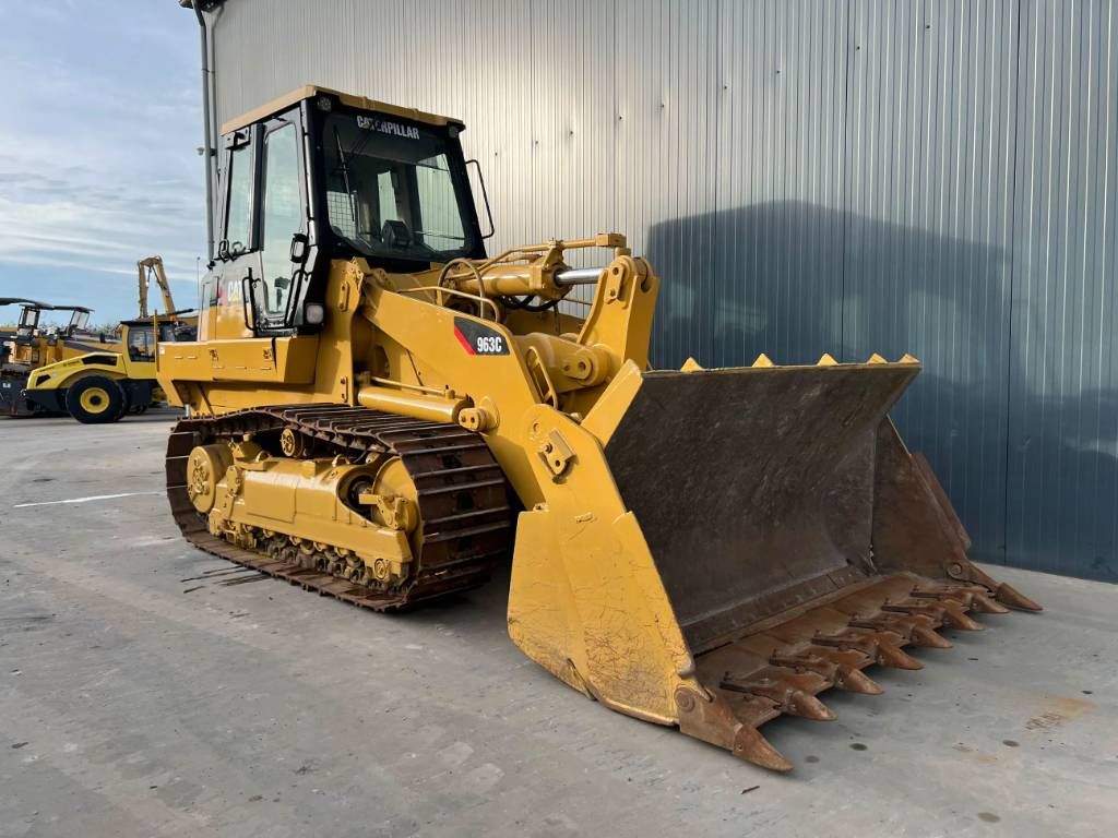 CAT 963C