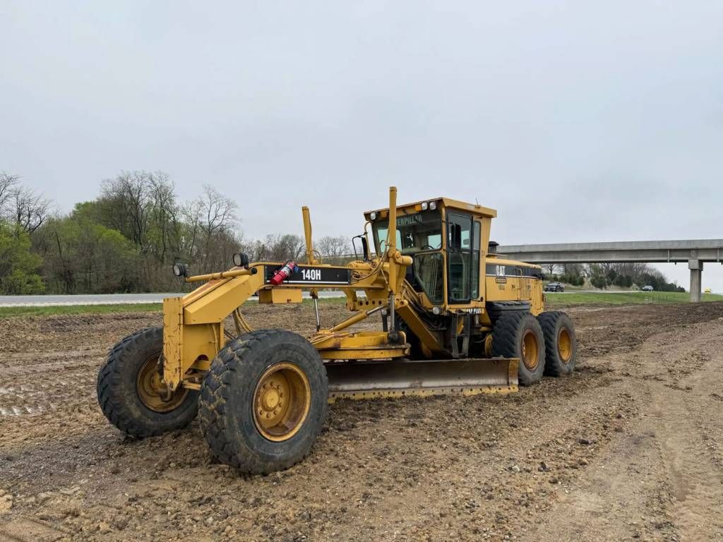 CAT 140H