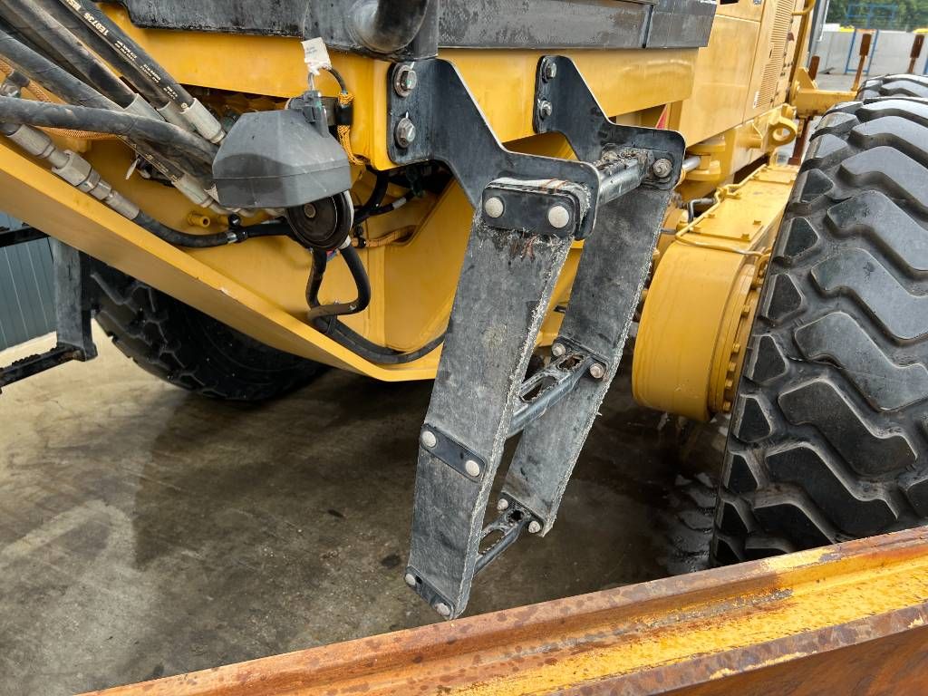 CAT 140K