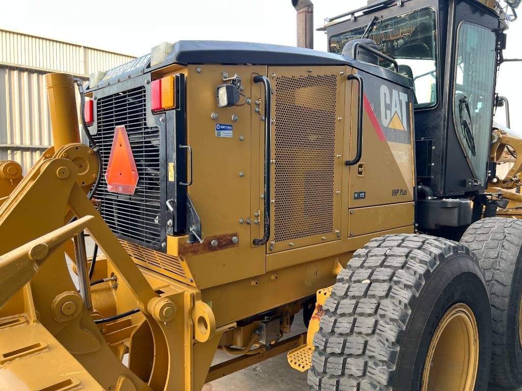 CAT 140M