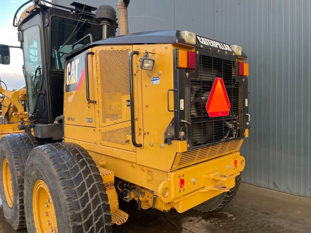 CAT 160M (140)
