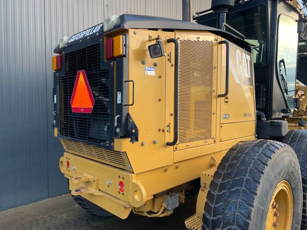 CAT 160M (140)