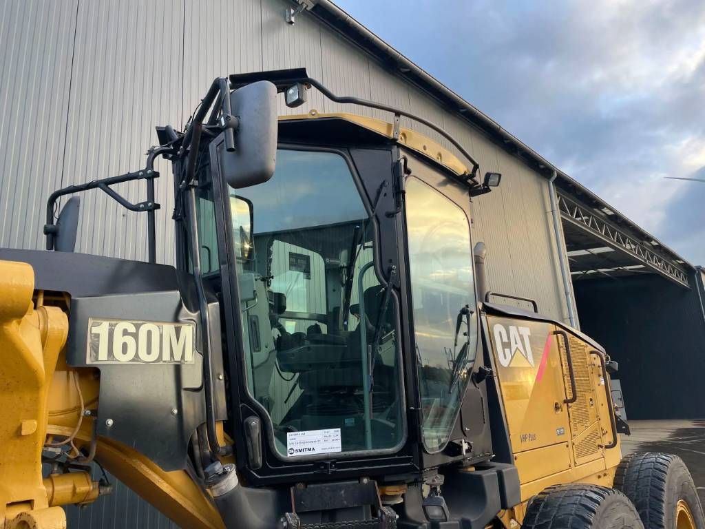 CAT 160M (140)