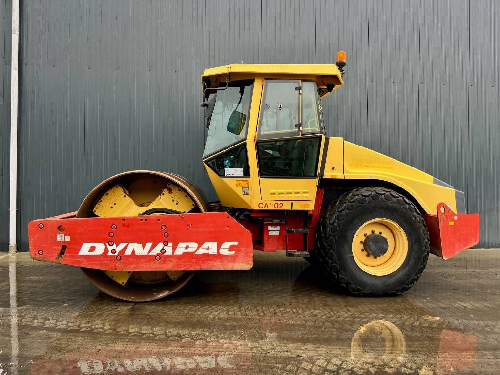 Dynapac CA302D