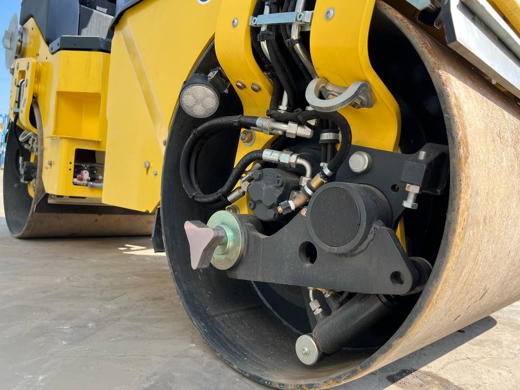 Bomag BW100 AD-5 - NEW