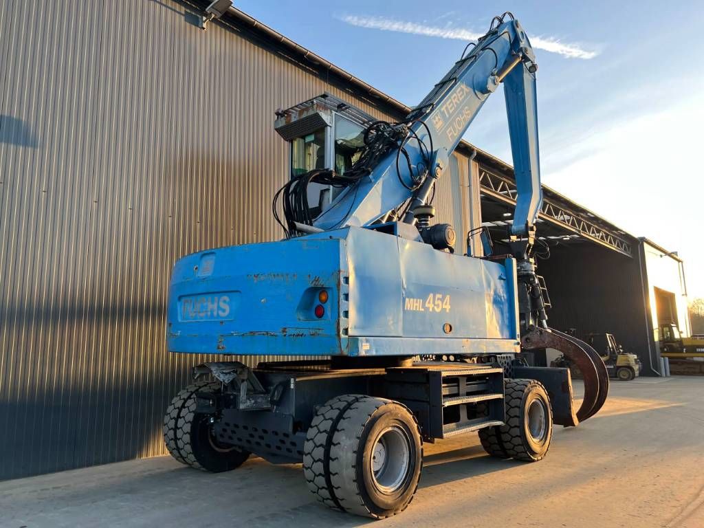 Fuchs MHL454