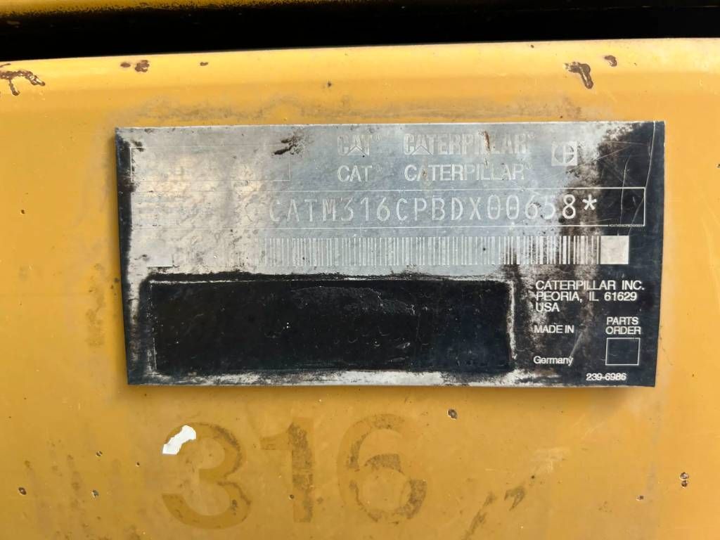 CAT M316C