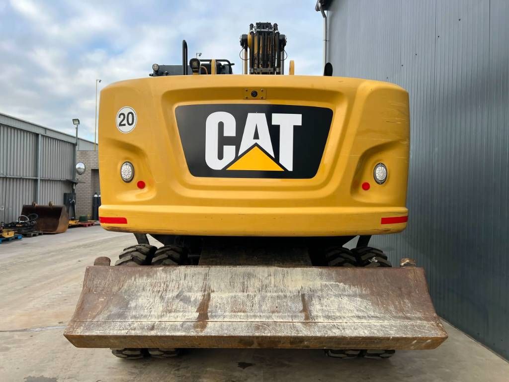 CAT M316F
