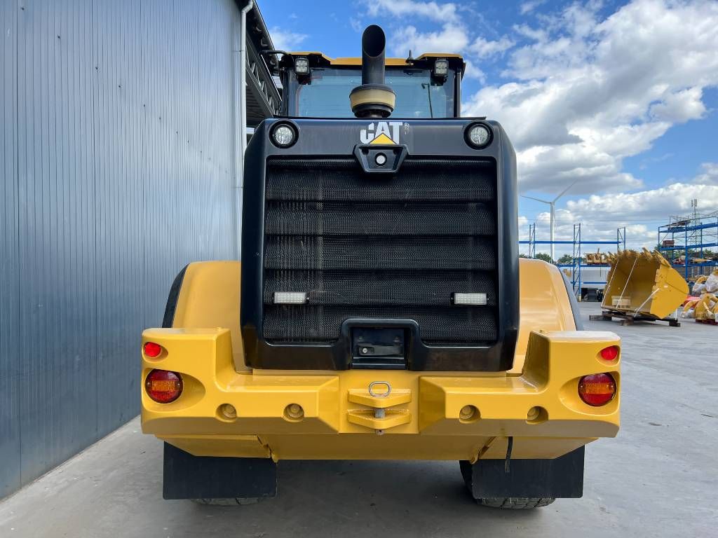 CAT 930K