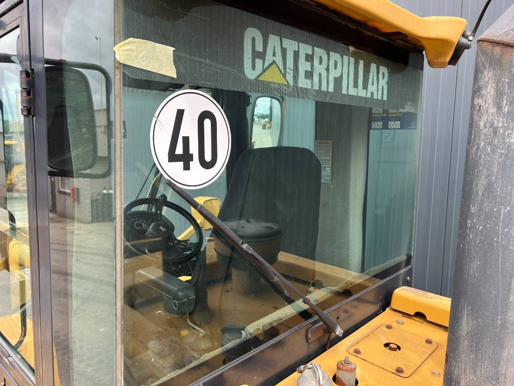 CAT 938G