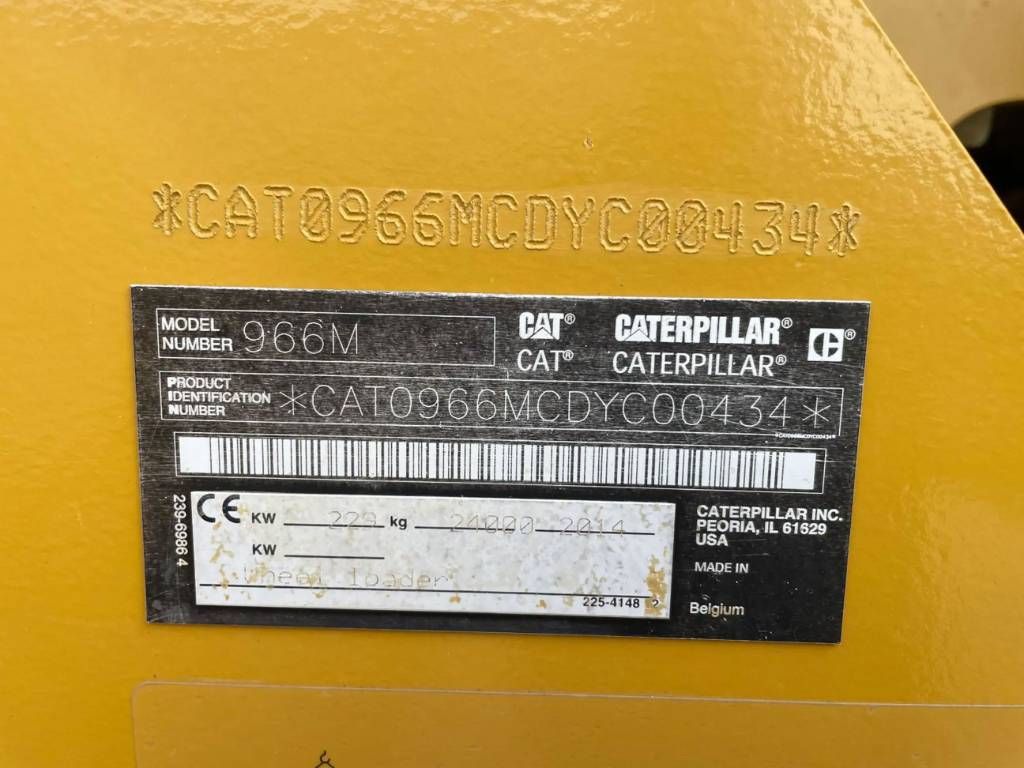 CAT 966M