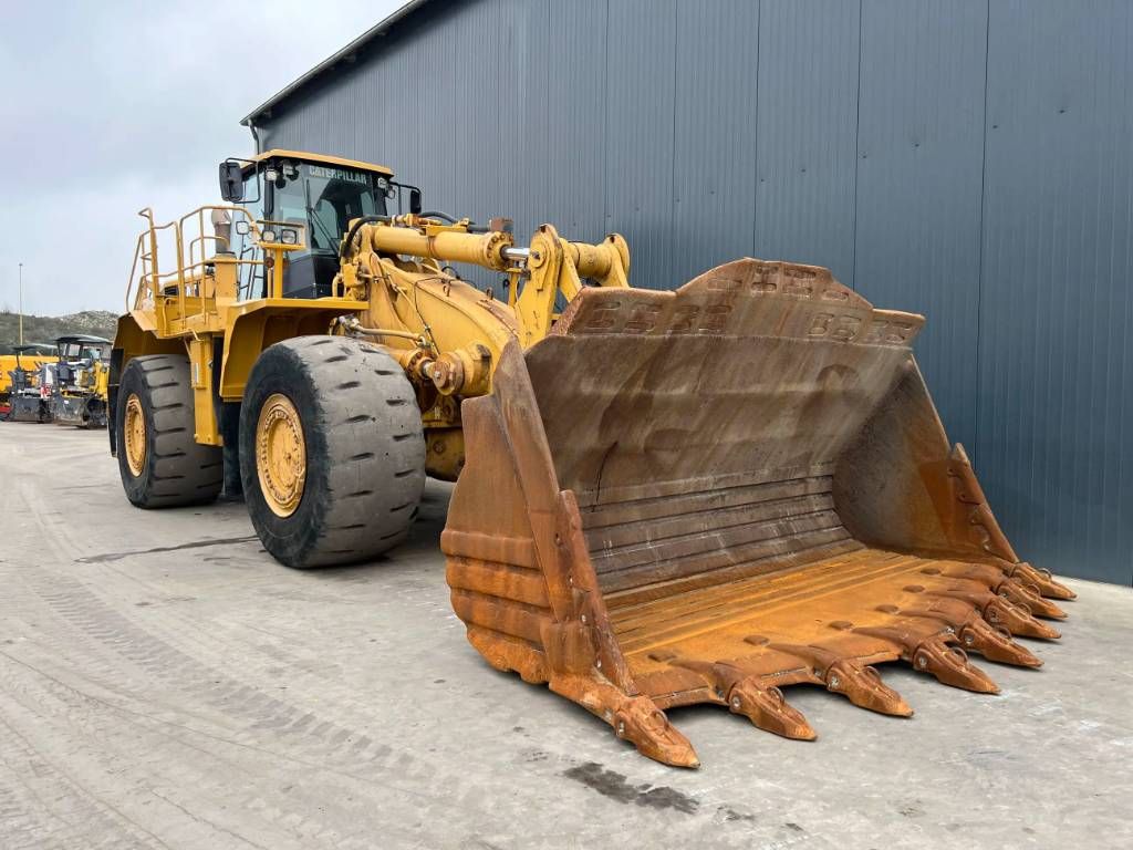 CAT 988H