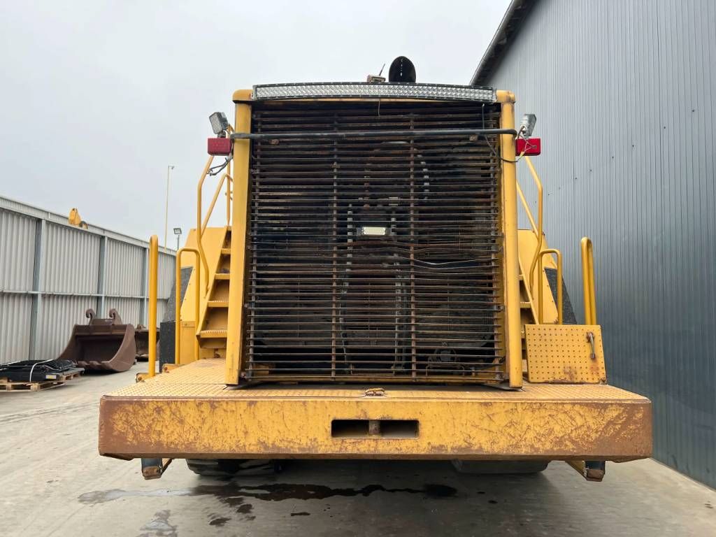 CAT 988H