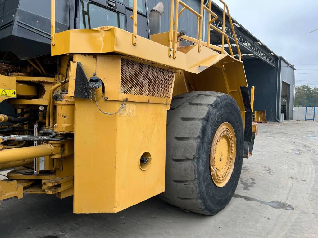 CAT 988H