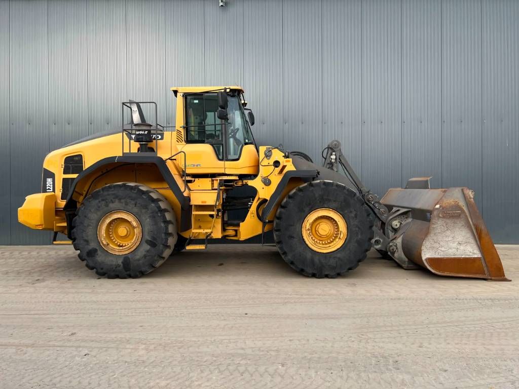 Volvo L220H