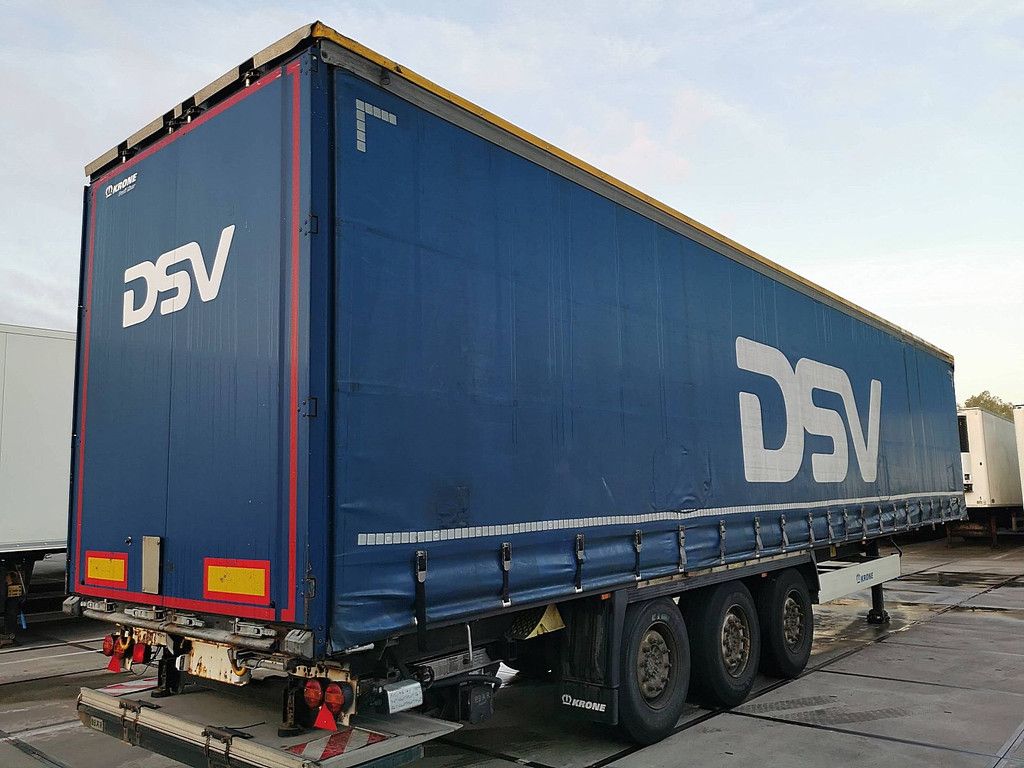 KRONE SDP 02 bär 2 tons taillift