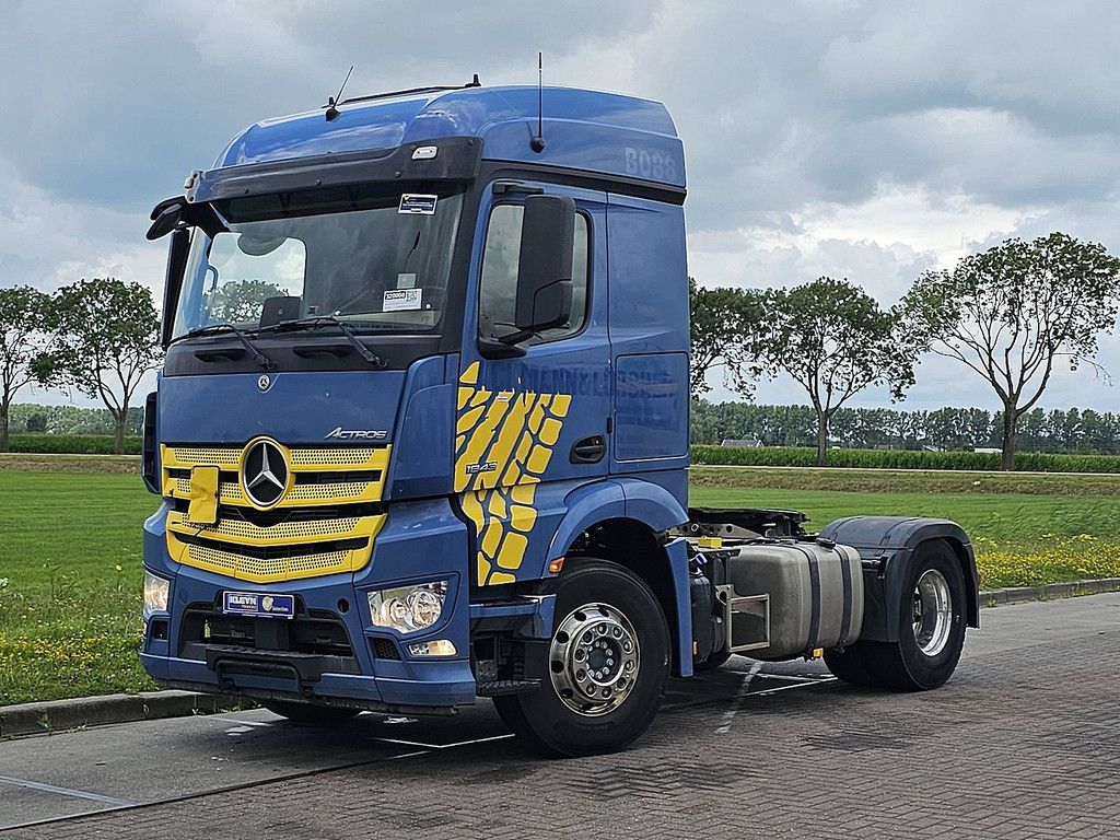 MERCEDES-BENZ ACTROS 1843