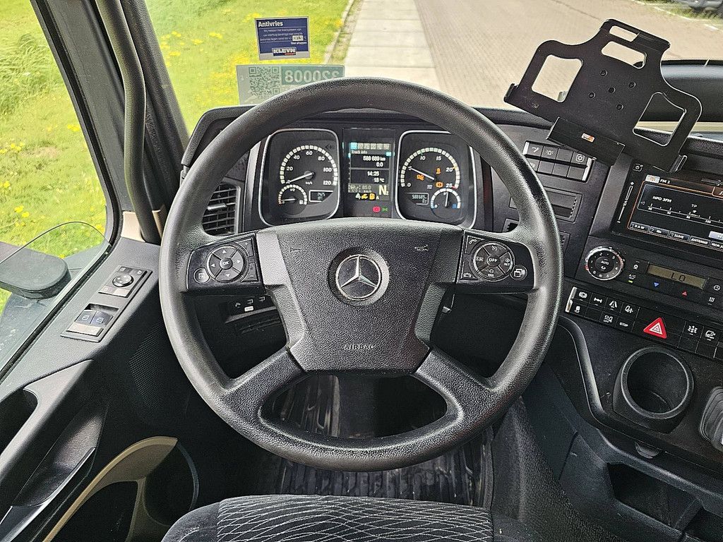 MERCEDES-BENZ ACTROS 1843