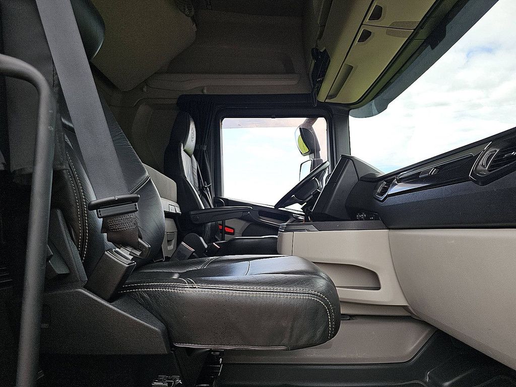 SCANIA R500