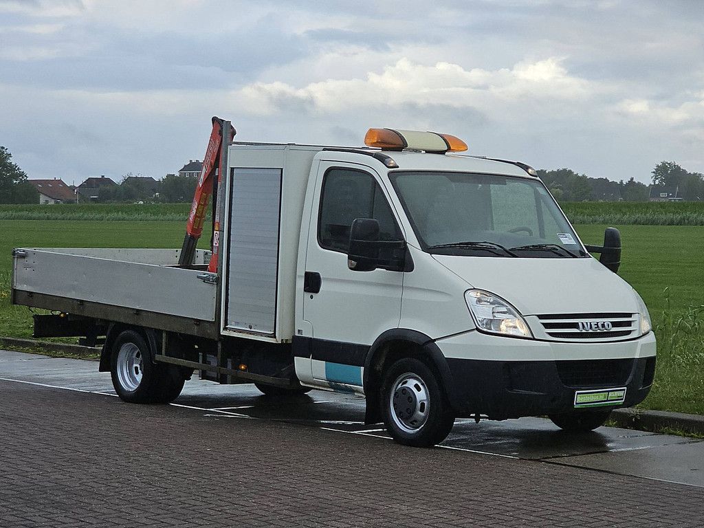 IVECO DAILY 40C15 xl fassi laadkraan