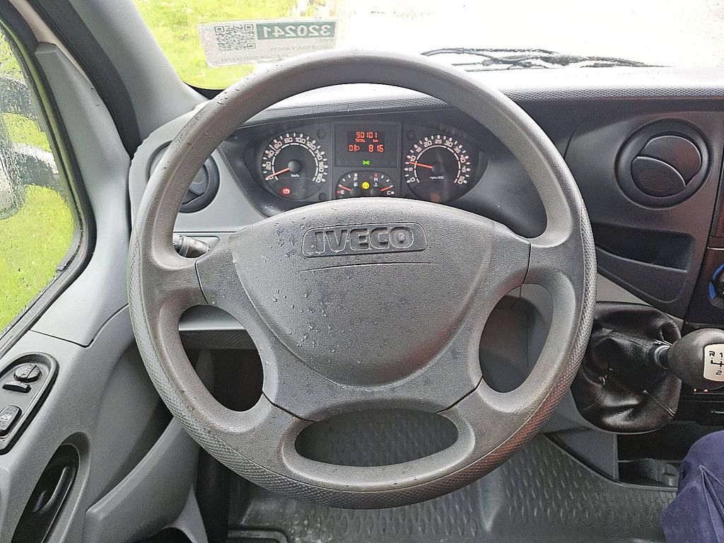 IVECO DAILY 40C15 xl fassi laadkraan
