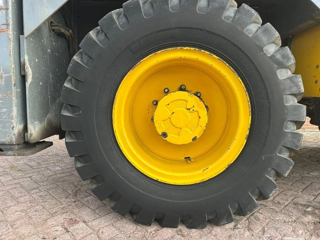 Grove YB7722XL