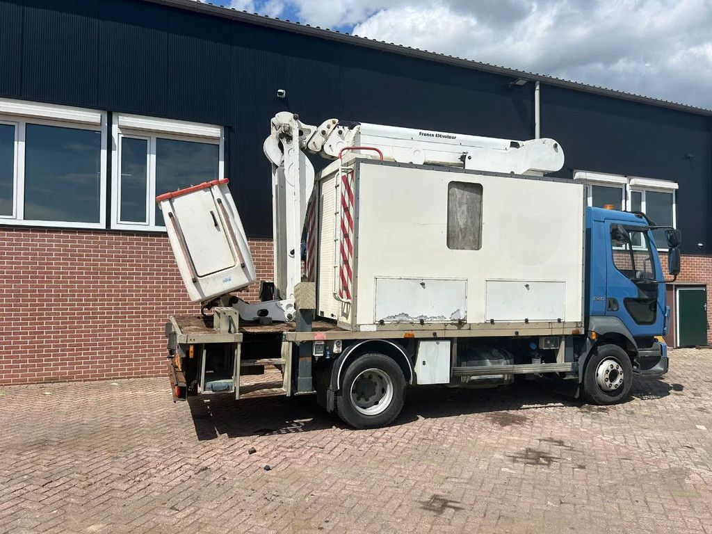 Volvo FL 240