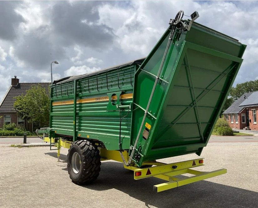 Schuitemaker TFT10 / 18m3 Hakselwagen Overlaadwagen Hennep