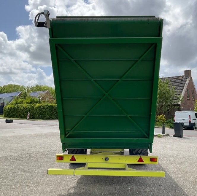 Schuitemaker TFT10 / 18m3 Hakselwagen Overlaadwagen Hennep