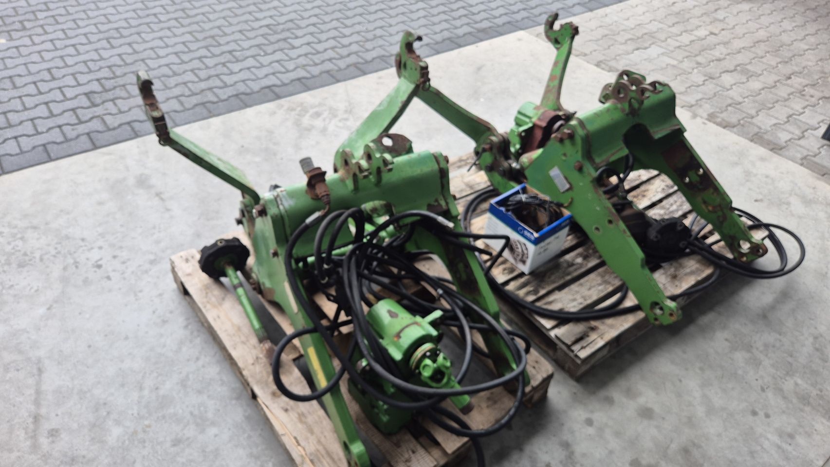 Zuidberg Fronthef en PTO voor John Deere 6000/10 serie